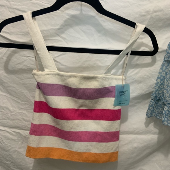 Forever 21 sunny spot collection top - Picture 4 of 4